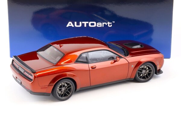 Dodge Dodge Challenger R/T Scat Pack Widebody 2022 - 1:18 - AUTOart
