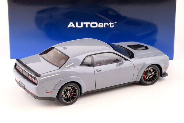 Dodge Dodge Challenger R/T Scat Pack Widebody 2022 - 1:18 - AUTOart