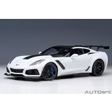 Chevrolet Chevrolet Corvette C7 ZR1 2017 - 1:18 - AUTOart Chevrolet Chevrolet Corvette C7 ZR1 2017 - 1:18 - AUTOart