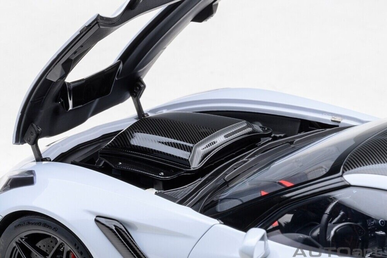 Chevrolet Chevrolet Corvette C7 ZR1 2017 - 1:18 - AUTOart Chevrolet Chevrolet Corvette C7 ZR1 2017 - 1:18 - AUTOart