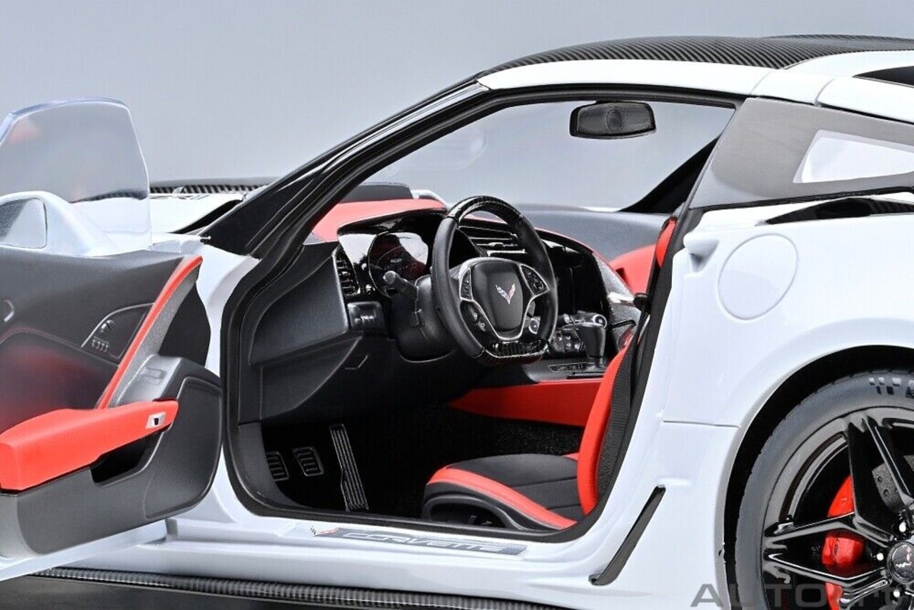 Chevrolet Chevrolet Corvette C7 ZR1 2017 - 1:18 - AUTOart Chevrolet Chevrolet Corvette C7 ZR1 2017 - 1:18 - AUTOart