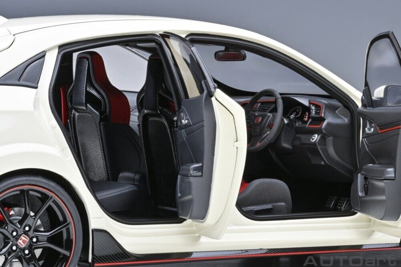 Honda Honda Civic Type R (FK8) 2021 - 1:18 - AUTOart