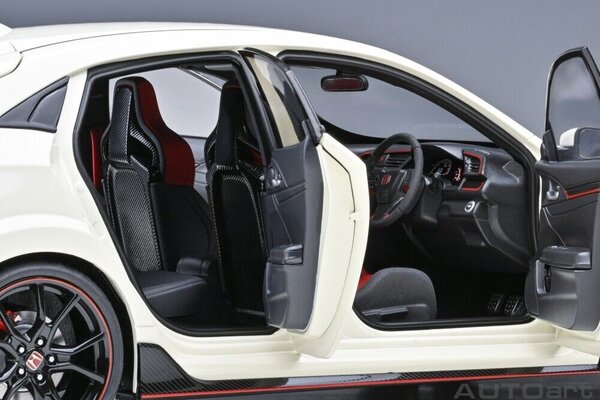 Honda Honda Civic Type R (FK8) 2021 - 1:18 - AUTOart