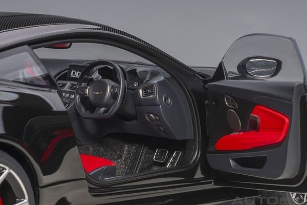 Aston Martin Aston Martin DBS Superleggera 2019 - 1:18 - AUTOart