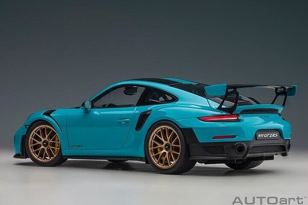 Porsche Porsche 911 (991.2) GT2 RS Weissach Package - 1:18 - AUTOart