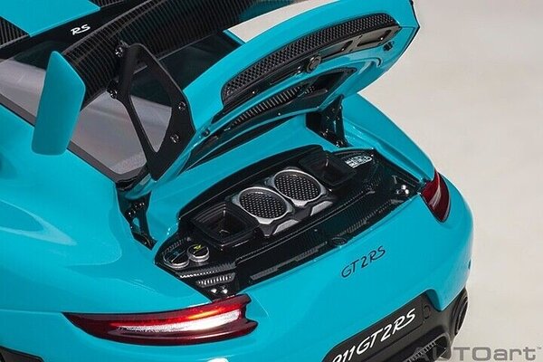 Porsche Porsche 911 (991.2) GT2 RS Weissach Package - 1:18 - AUTOart