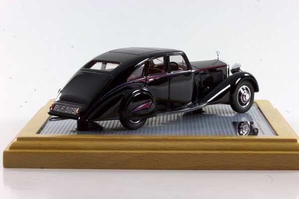 Rolls-Royce Rolls-Royce Phantom II Continental Park Ward Streamline Saloon 1934 - 1:43 - Ilario Models Rolls-Royce Rolls-Royce Phantom II Continental Park Ward Streamline Saloon 1934 - 1:43 - Ilario Models