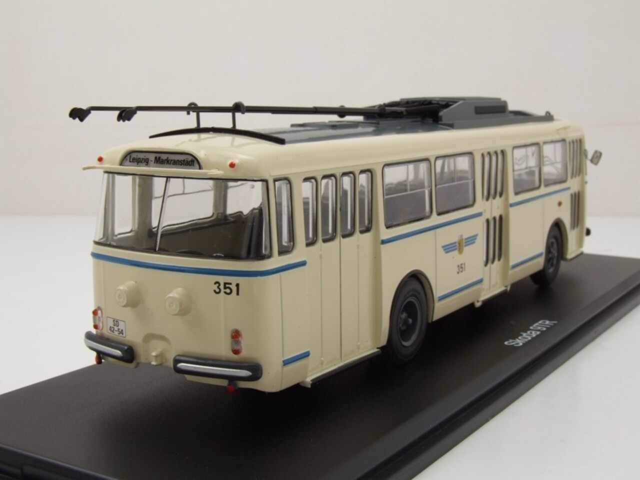Skoda Skoda 9 TR Trolleybus 1961 Berliner Verkehrsbetriebe (Germany) - 1:43 - Premium ClassiXXs