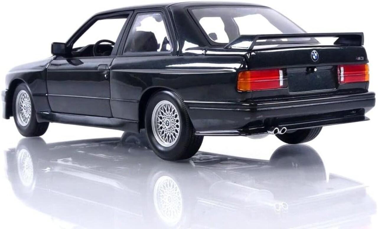 BMW BMW M3 Street 1987 - 1:18 - Minichamps BMW BMW M3 Street 1987 - 1:18 - Minichamps