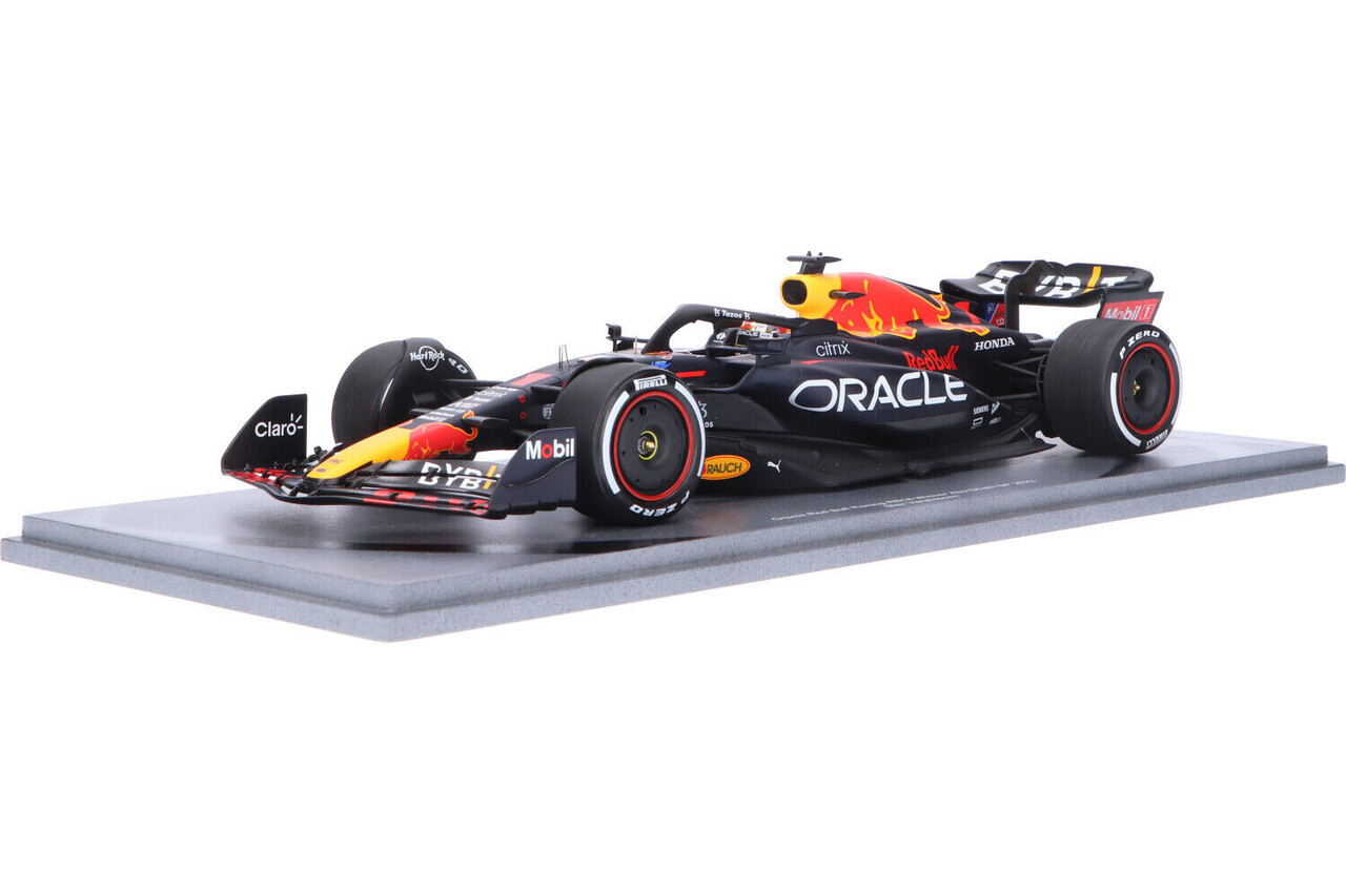 Formule 1 Red Bull Oracle RB18 #1 Winner GP Abu Dhabi World Champion 2022 - 1:18 - Spark Formule 1 Red Bull Oracle RB18 #1 Winner GP Abu Dhabi World Champion 2022 - 1:18 - Spark