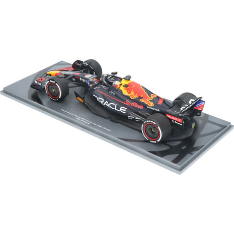 Formule 1 Red Bull Oracle RB18 #1 Winner GP Abu Dhabi World Champion 2022 - 1:18 - Spark Formule 1 Red Bull Oracle RB18 #1 Winner GP Abu Dhabi World Champion 2022 - 1:18 - Spark