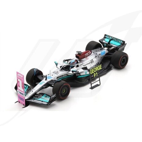 Formule 1 Mercedes-AMG F1 W13 E Performance #63 Winner GP Brazil 2022 + Signs - 1:18 - Spark