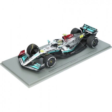 Formule 1 Mercedes-AMG F1 W13 E Performance #44 2nd GP France 2022 300th GP - 1:18 - Spark