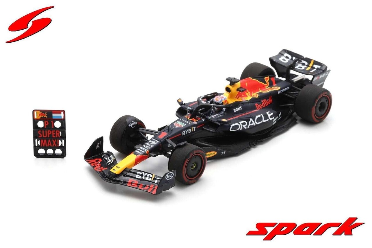 Formule 1 Oracle Red Bull RB19 #1 Winner British GP 2023 Max Verstappen + Pit Sign - 1:43 - Spark