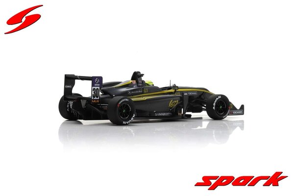 Dallara Dallara F3 #30 3rd Macau Grand Prix FIA F3 International Cup 2015 - 1:43 - Spark