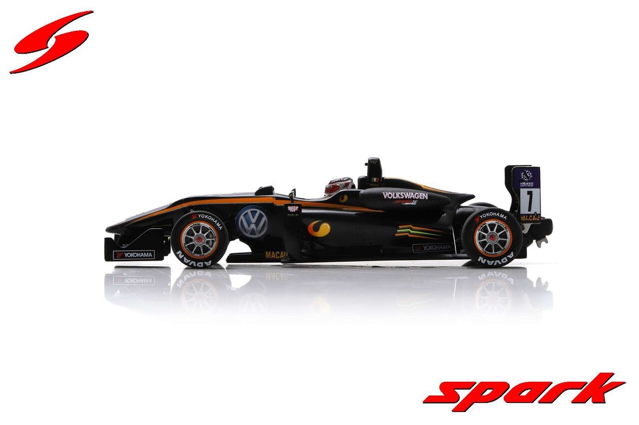 Dallara Dallara F3 #7 4th Macau Grand Prix FIA F3 International Cup 2015 - 1:43 - Spark Dallara Dallara F3 #7 4th Macau Grand Prix FIA F3 International Cup 2015 - 1:43 - Spark