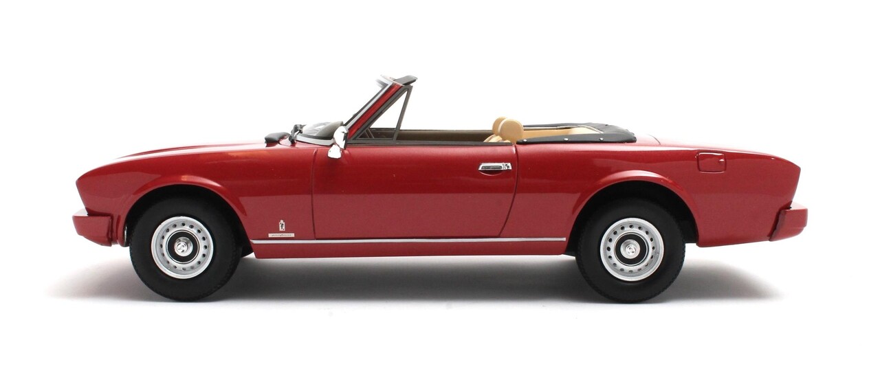 Peugeot Peugeot 504 Cabriolet 1983 - 1:18 - Cult Scale Models Peugeot Peugeot 504 Cabriolet 1983 - 1:18 - Cult Scale Models