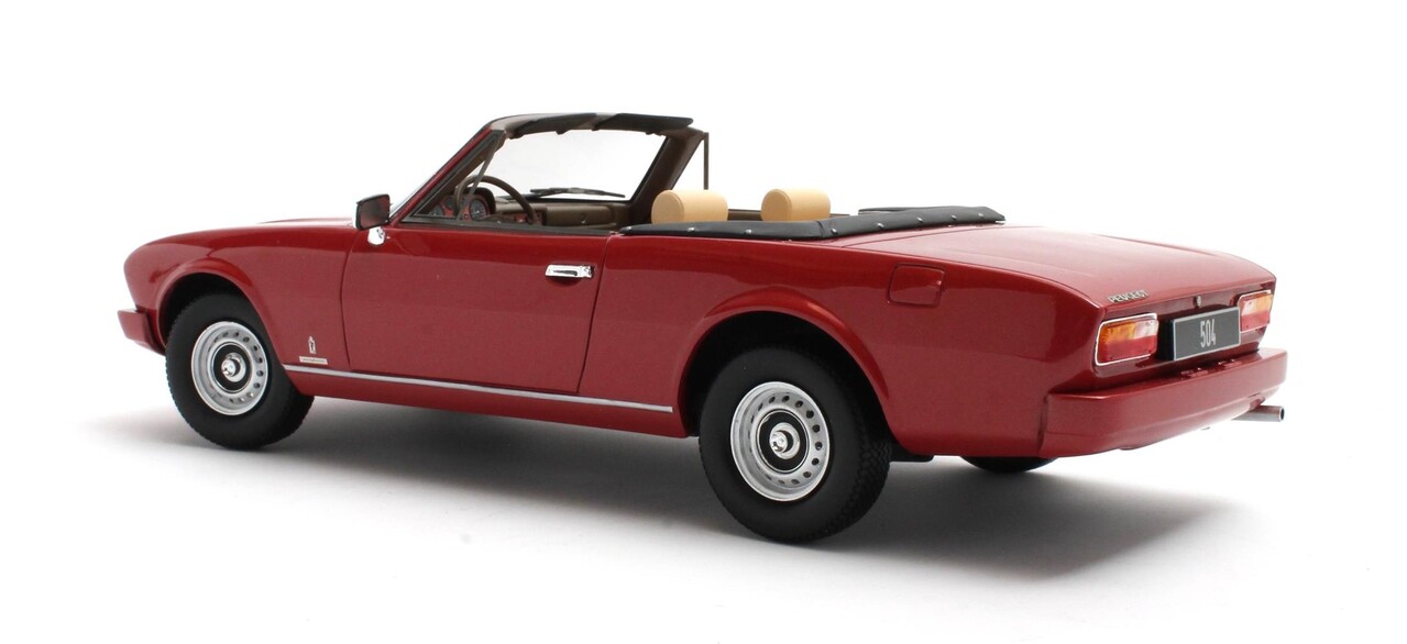Peugeot Peugeot 504 Cabriolet 1983 - 1:18 - Cult Scale Models Peugeot Peugeot 504 Cabriolet 1983 - 1:18 - Cult Scale Models