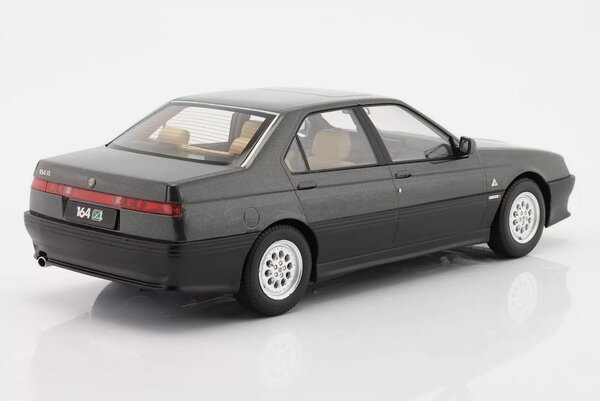 Alfa Romeo Alfa Romeo 164 Q4 1994 - 1:18 - Triple 9 Collection Alfa Romeo Alfa Romeo 164 Q4 1994 - 1:18 - Triple 9 Collection
