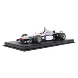 Formule 1 McLaren MP4/12 Mercedes #10 Winner GP Australia + Driver Figure 1997 - 1:18 - GP Replicas