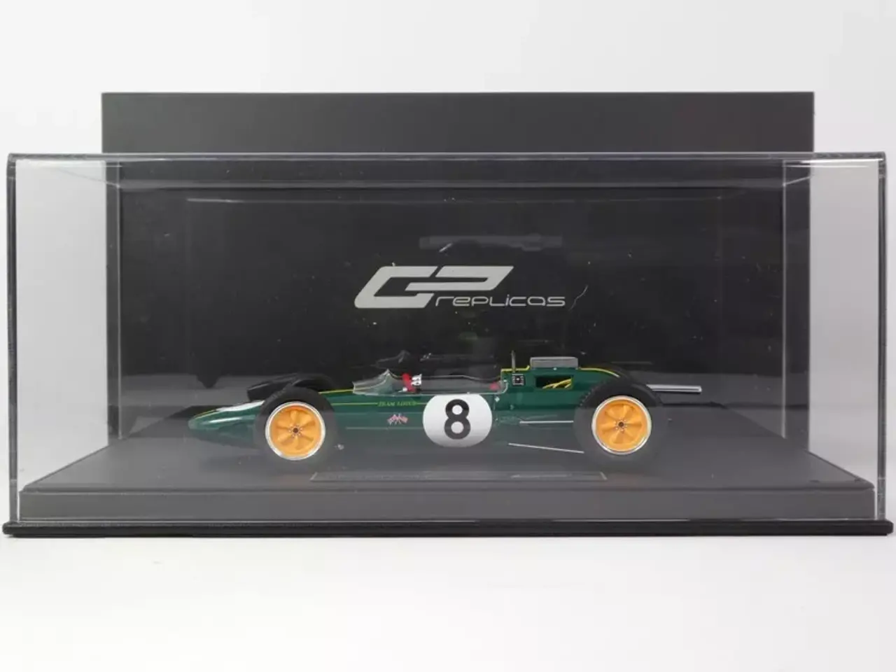 Formule 1 Lotus Climax 25 #8 Winner GP Italy World Champion 1963 Jim Clark - 1:18 - GP Replicas Formule 1 Lotus Climax 25 #8 Winner GP Italy World Champion 1963 Jim Clark - 1:18 - GP Replicas
