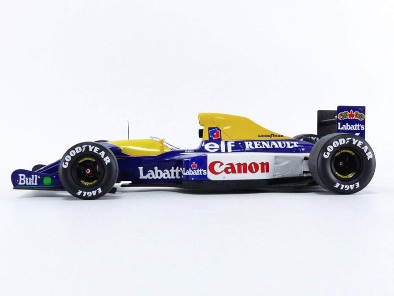 Formule 1 Williams FW14B #6 Season 1992 Riccardo Patrese - 1:18 - GP Replicas Formule 1 Williams FW14B #6 Season 1992 Riccardo Patrese - 1:18 - GP Replicas