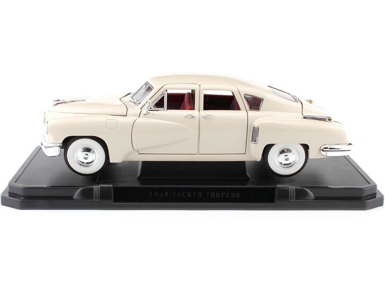 Tucker Tucker Torpedo 1948 - 1:18 - Road Signature