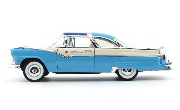Ford Ford Crown Victoria 1955 - 1:18 - Road Signature Ford Ford Crown Victoria 1955 - 1:18 - Road Signature