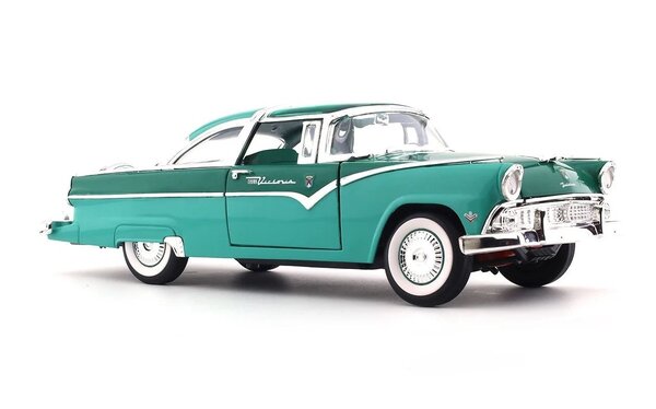 Ford Ford Crown Victoria 1955 - 1:18 - Road Signature Ford Ford Crown Victoria 1955 - 1:18 - Road Signature