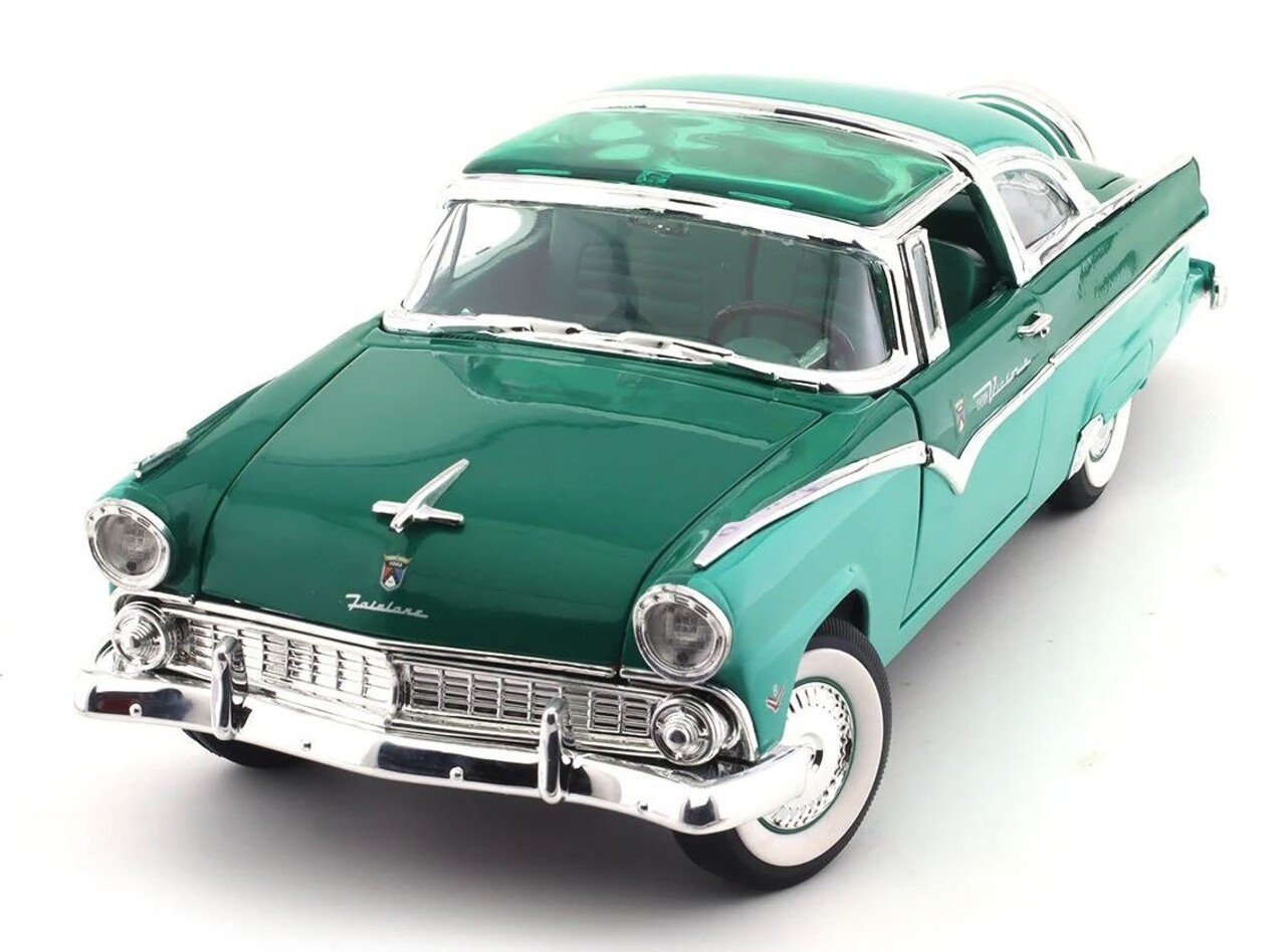 Ford Ford Crown Victoria 1955 - 1:18 - Road Signature Ford Ford Crown Victoria 1955 - 1:18 - Road Signature