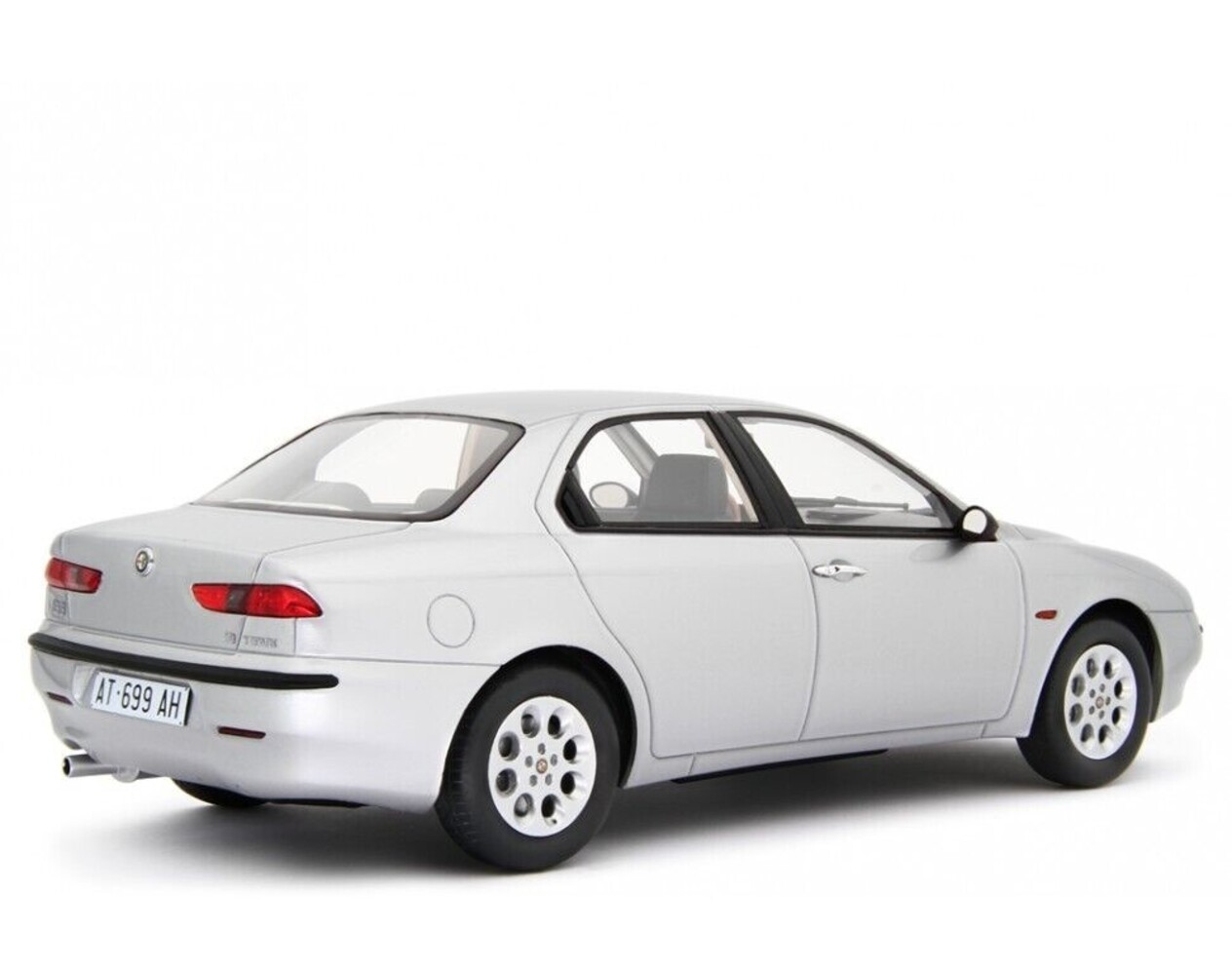 Alfa Romeo Alfa Romeo 156 1.8 T.S. 1997 - 1:18 - Laudoracing - Model Alfa Romeo Alfa Romeo 156 1.8 T.S. 1997 - 1:18 - Laudoracing - Model