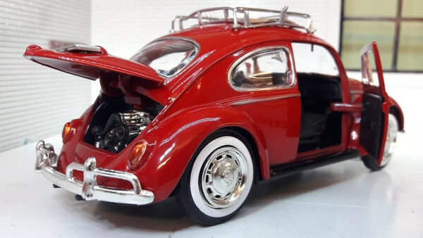 Volkswagen Volkswagen Beetle 1966 + Roof Rack  - 1:24 - Motor Max