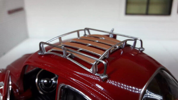 Volkswagen Volkswagen Beetle 1966 + Roof Rack  - 1:24 - Motor Max