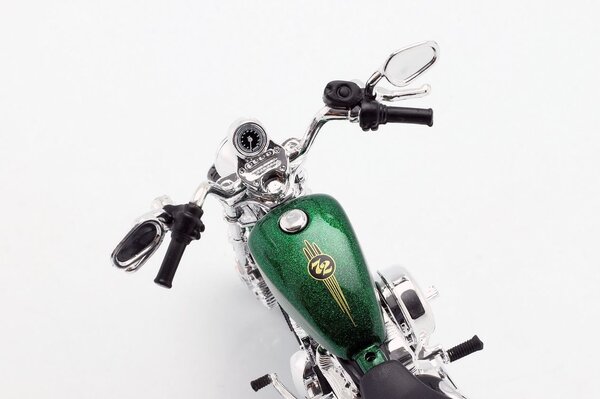 Harley Davidson Harley-Davidson XL 1200V Seventy-Two 2013 - 1:12 - Maisto Harley Davidson Harley-Davidson XL 1200V Seventy-Two 2013 - 1:12 - Maisto