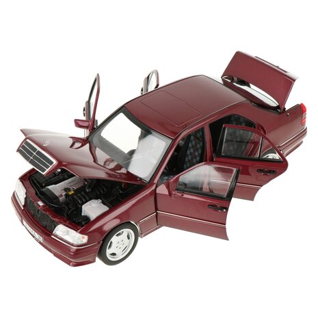 Mercedes-Benz Mercedes-Benz C 36 AMG (W202) 1993 - 1:18 - Norev Mercedes-Benz Mercedes-Benz C 36 AMG (W202) 1993 - 1:18 - Norev