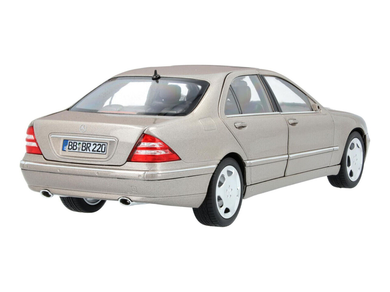 Mercedes-Benz Mercedes-Benz S600 (V220) 2000 - 1:18 - Norev Mercedes-Benz Mercedes-Benz S600 (V220) 2000 - 1:18 - Norev