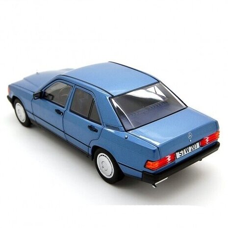 Mercedes-Benz Mercedes-Benz 190E (W201)  1982 - 1:18 - Norev Mercedes-Benz Mercedes-Benz 190E (W201)  1982 - 1:18 - Norev