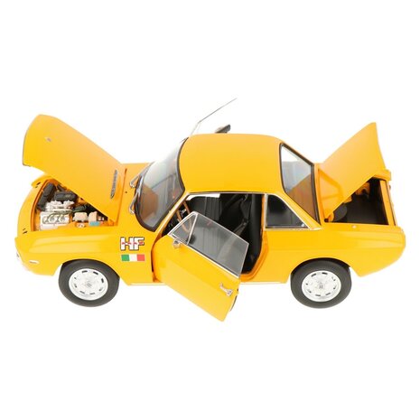 Lancia Lancia Fulvia 1600 HF Lusso 1971 - 1:18 - Norev
