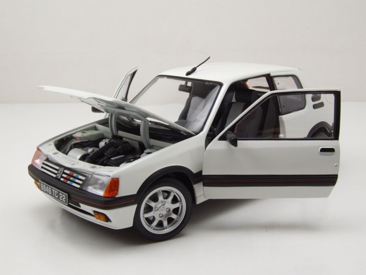 Peugeot Peugeot 205 GTi 1.9 Jantes PTS 1989 - 1:18 - Norev