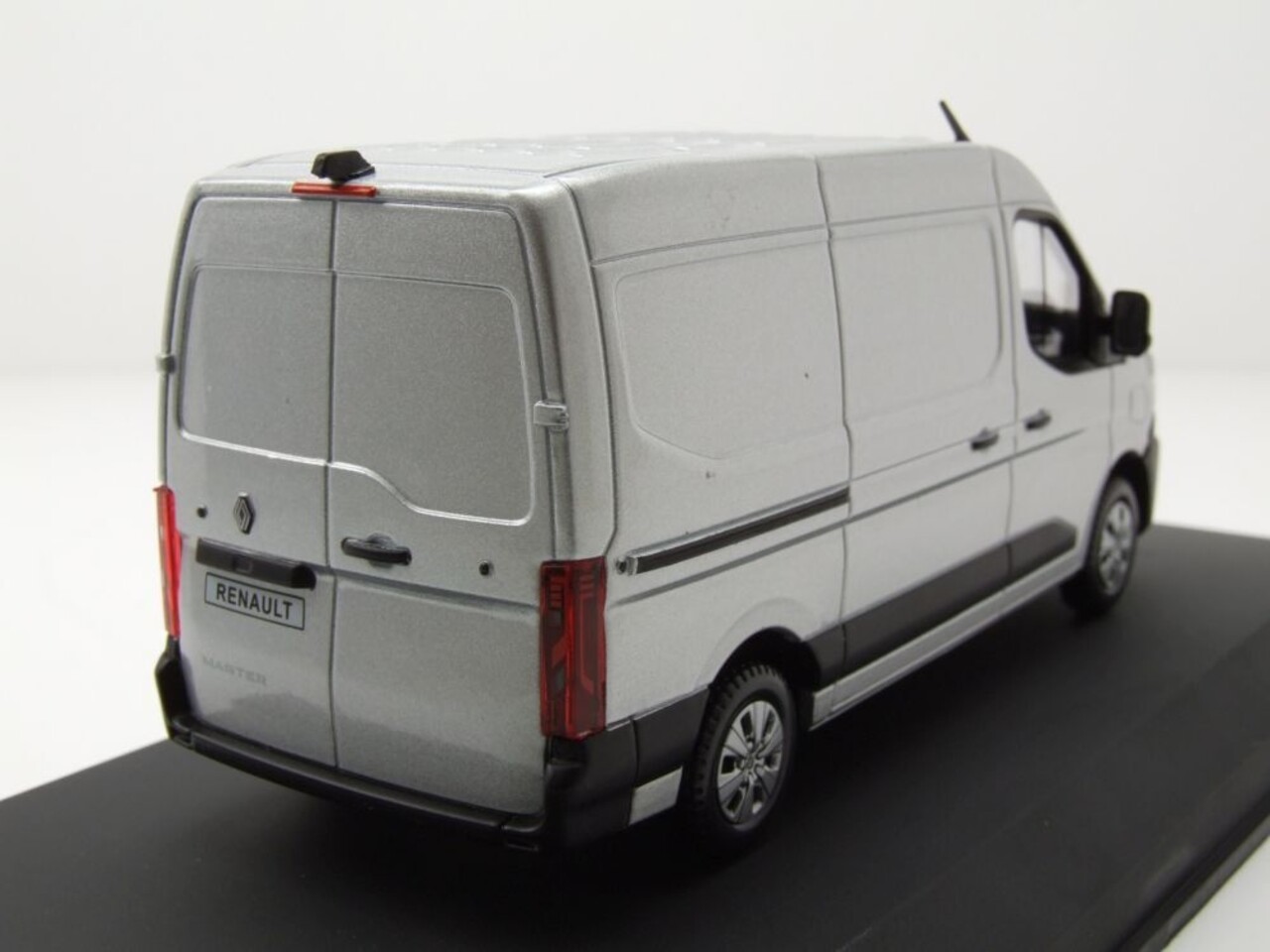 Renault Renault Master E-Tech 100% Electric 2024 - 1:43 - Norev Renault Renault Master E-Tech 100% Electric 2024 - 1:43 - Norev