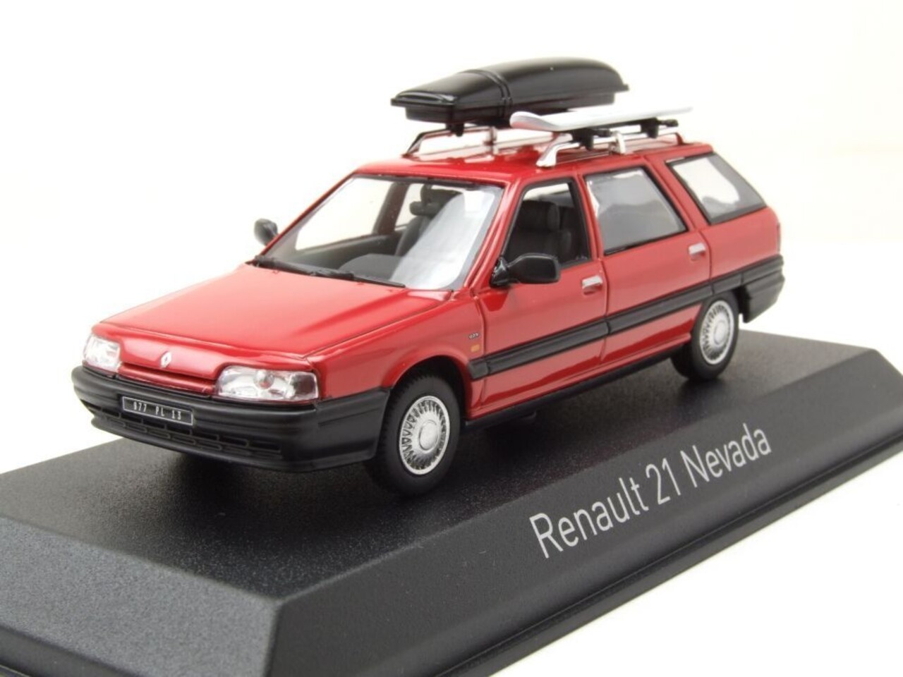 Renault Renault 21 Nevada 1989 + Roof Rack + Roof Box + Skis - 1:43 - Norev