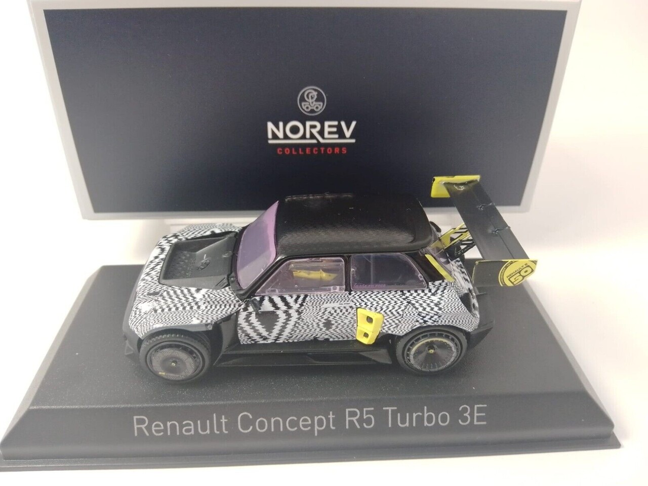 Renault Renault Concept R5 Turbo 3E-Tech 100% Electric 2022 - 1:43 - Norev