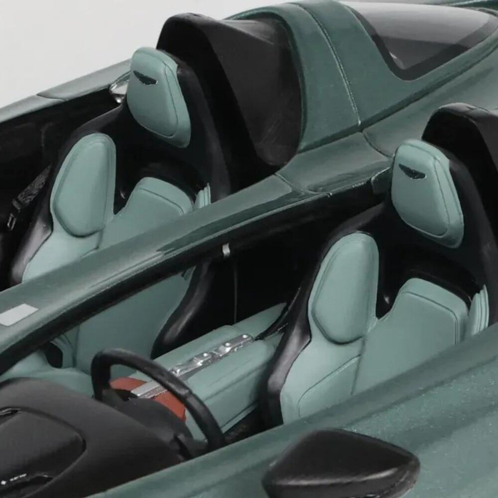 Aston Martin Aston Martin V12 Speedster - 1:18 - GT Spirit