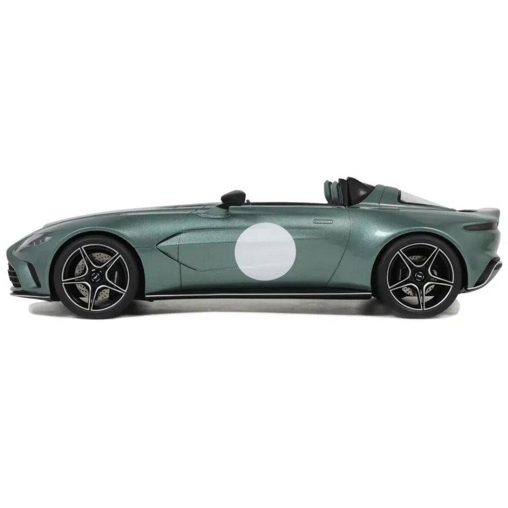 Aston Martin Aston Martin V12 Speedster - 1:18 - GT Spirit