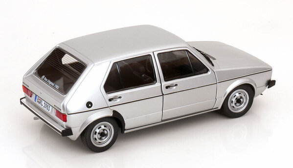 Volkswagen Volkswagen Golf L MK I 1983 - 1:18 - Solido