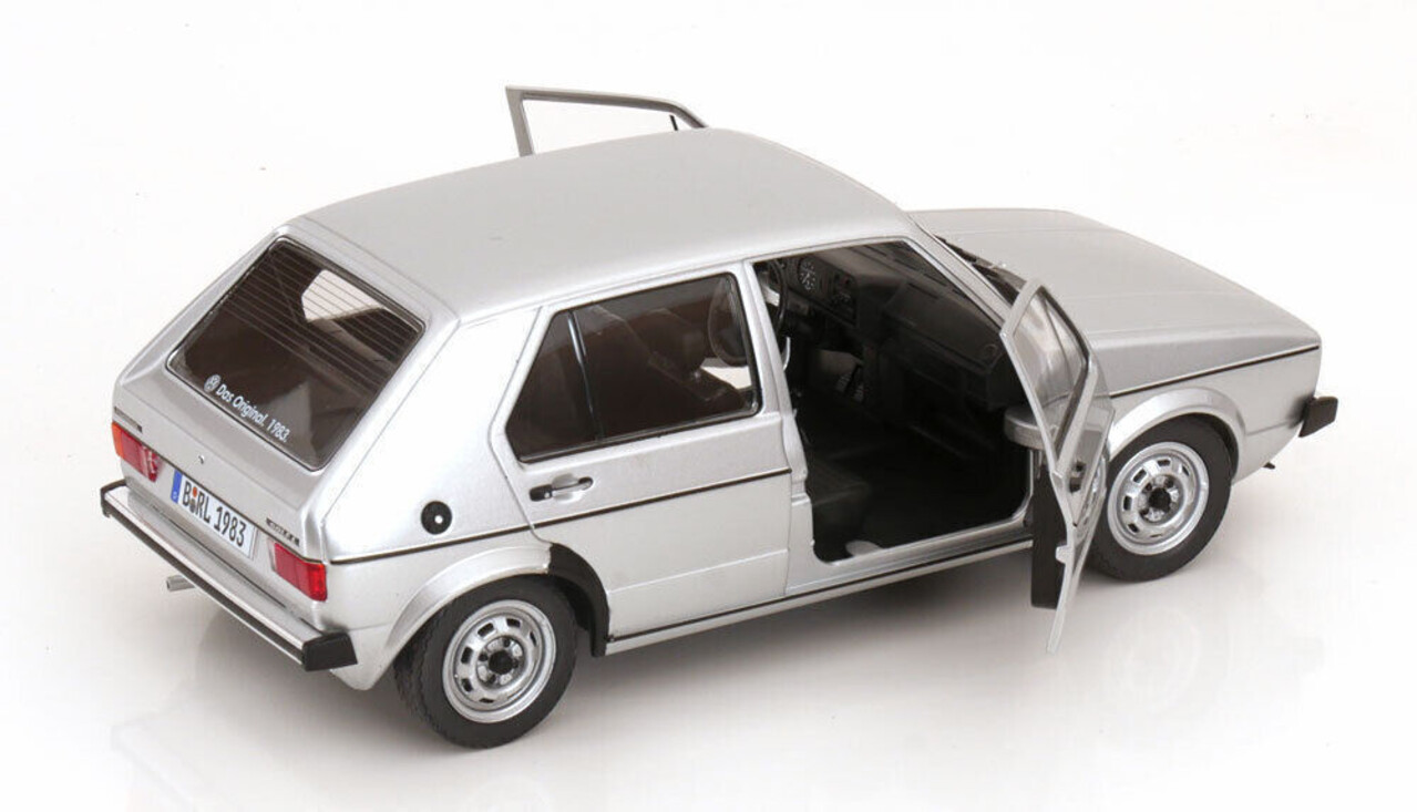 Volkswagen Volkswagen Golf L MK I 1983 - 1:18 - Solido