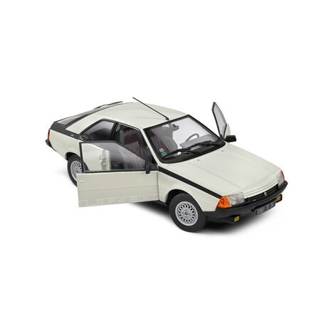 Renault Renault Fuego Turbo Coupe 1985 - 1:18 - Solido Renault Renault Fuego Turbo Coupe 1985 - 1:18 - Solido