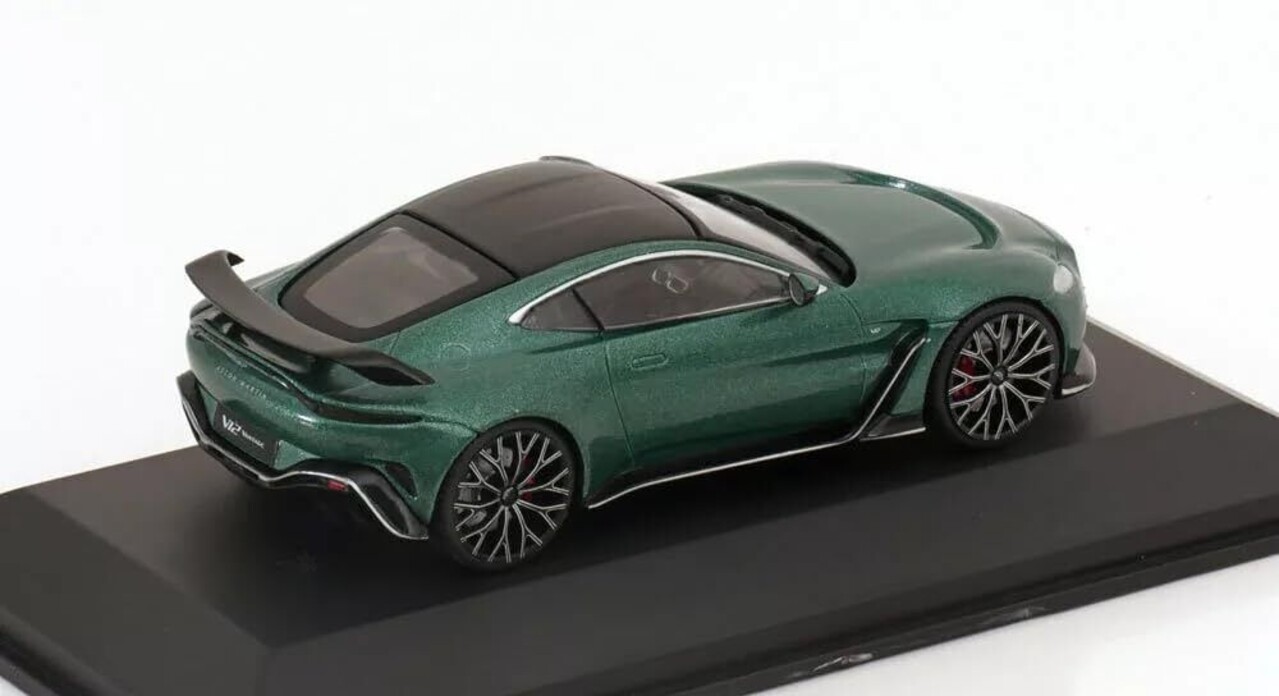 Aston Martin Aston Martin V12 Vantage 2023 - 1:43 - Solido Aston Martin Aston Martin V12 Vantage 2023 - 1:43 - Solido