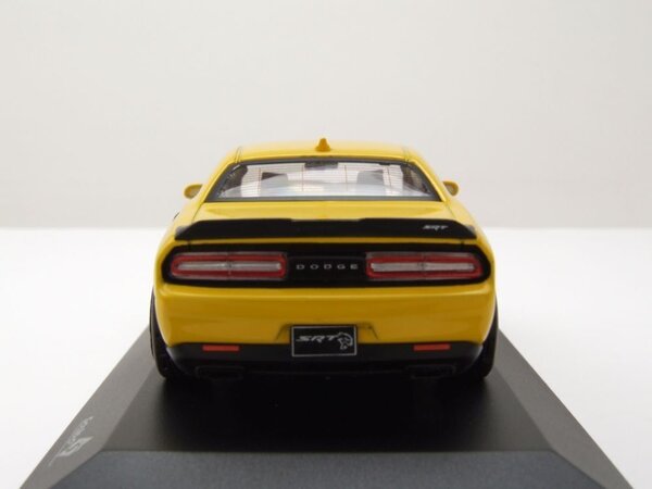 Dodge Dodge Challenger SRT Demon V8 6.2L 2018 - 1:43 - Solido