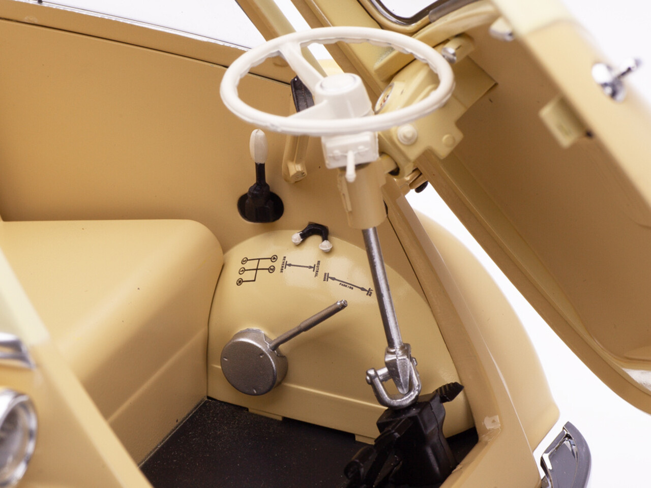 BMW BMW 250 Isetta 1959 - 1:12 - KK Scale BMW BMW 250 Isetta 1959 - 1:12 - KK Scale